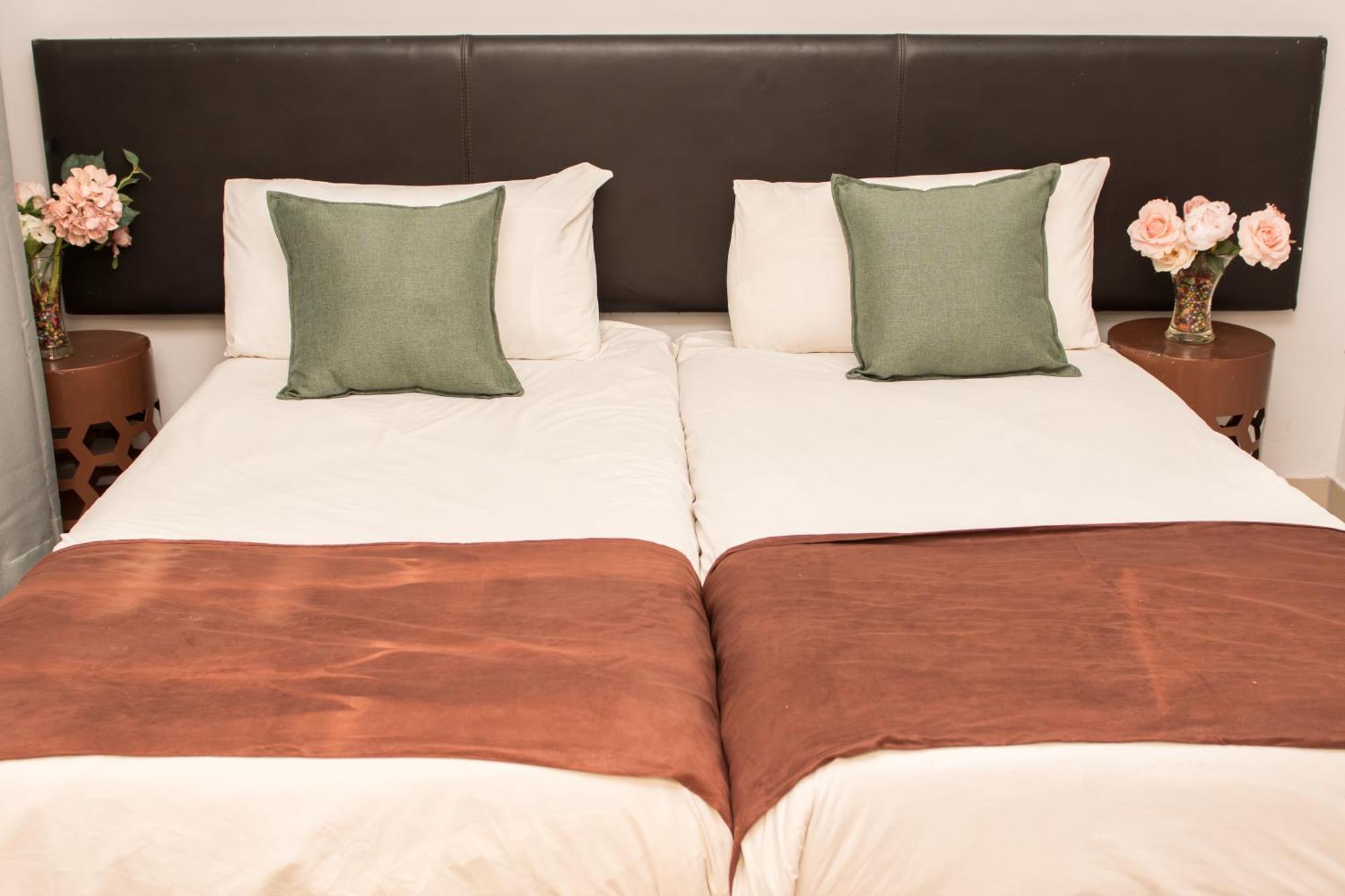 Mauya Guesthouse Kuils River Екстериор снимка