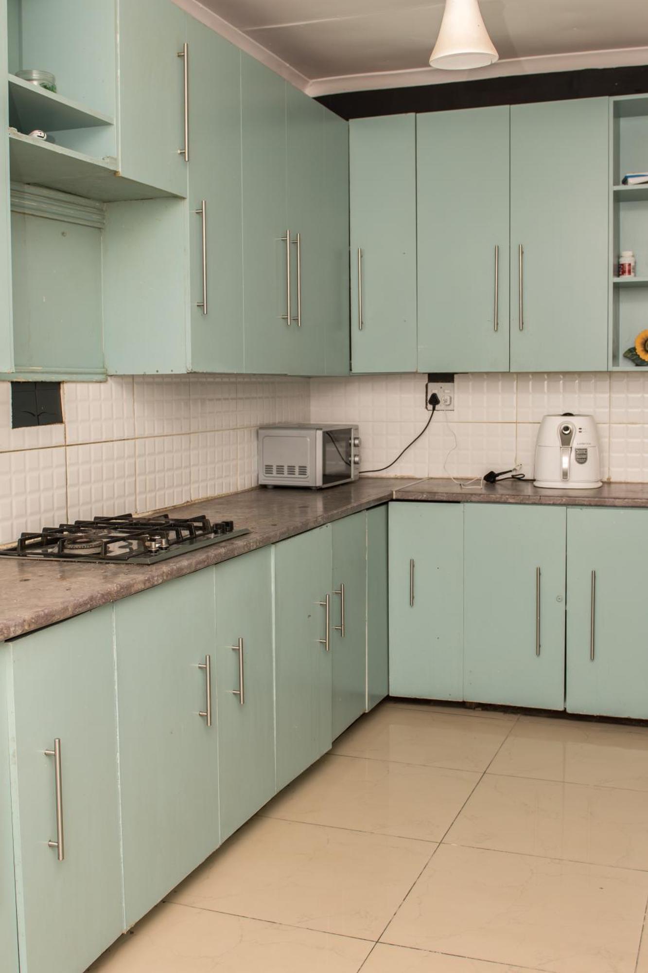 Mauya Guesthouse Kuils River Екстериор снимка